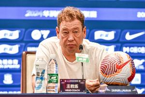 华体会官网-斯卢茨基：东亚杯球员最快16号归队，现在确实充满很多未知数