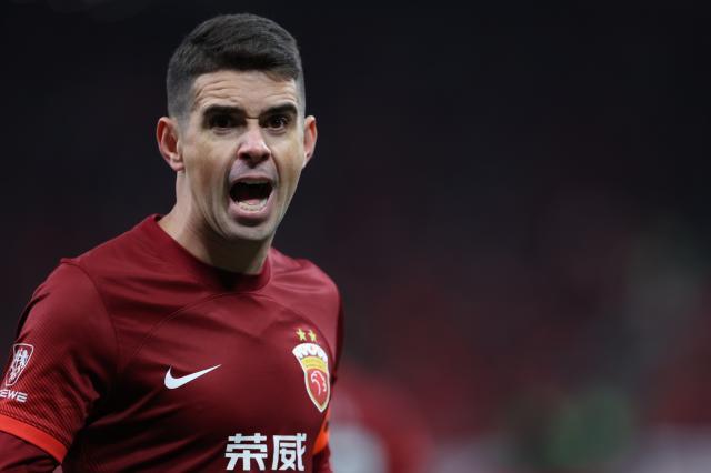 华体会体育-【中超】奥斯卡戴帽武磊传射 海港4比1沧州6连胜